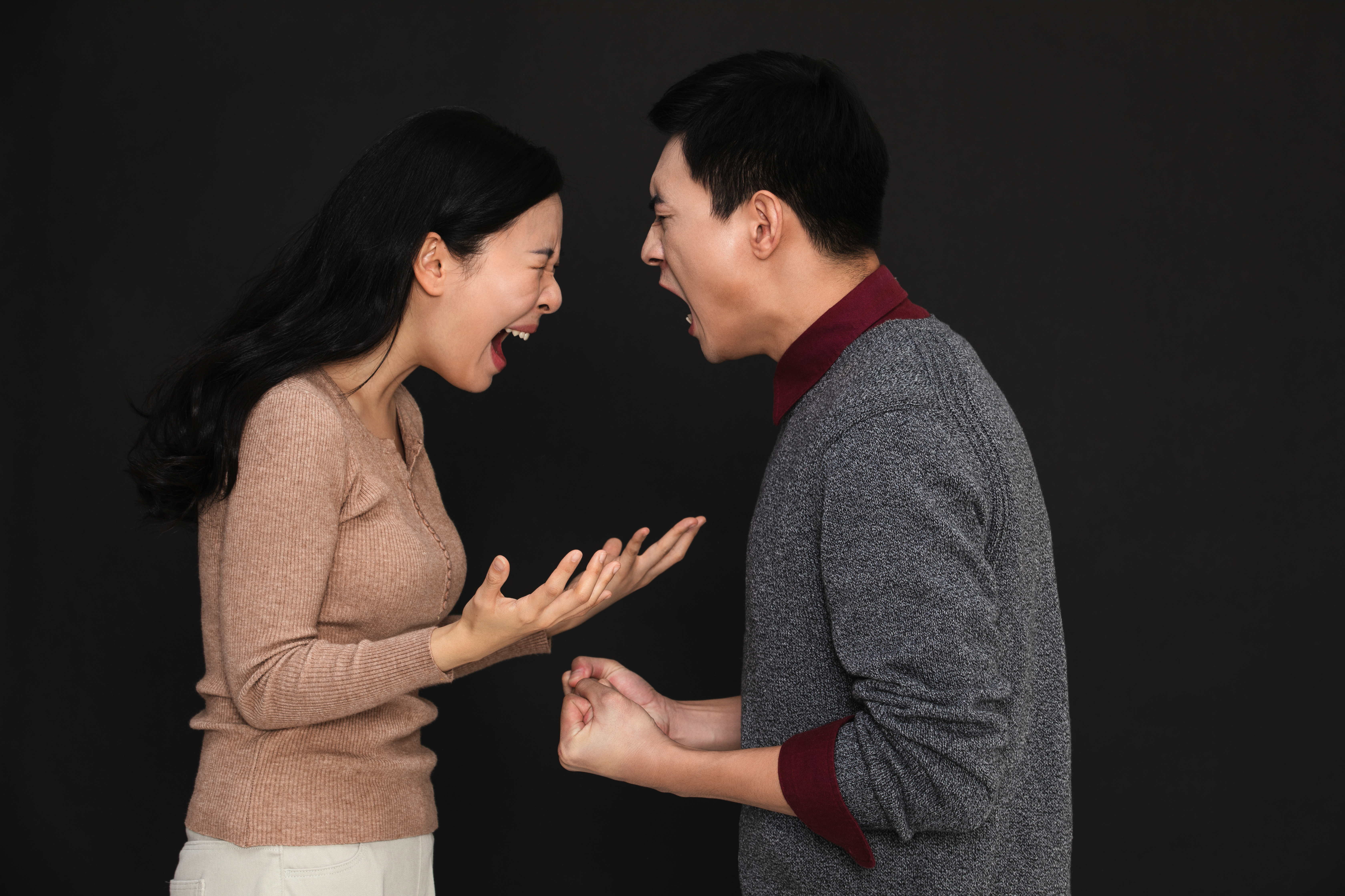 一说话就吵架 | 亲密关系沟通指南，看完记得收藏！
